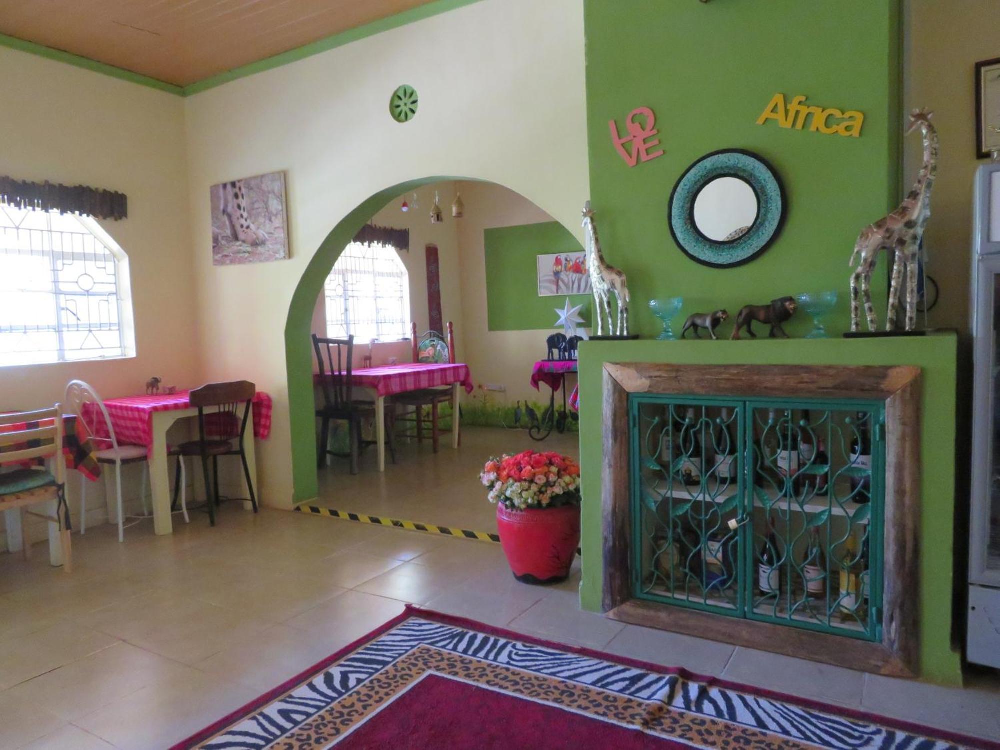 Aloepark Art Hotel Naivasha Extérieur photo