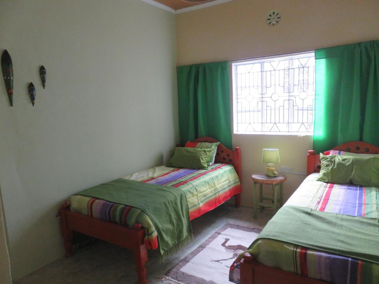 Aloepark Art Hotel Naivasha Extérieur photo