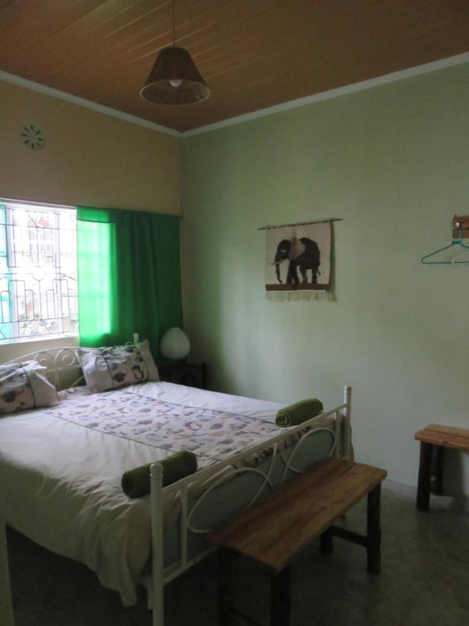 Aloepark Art Hotel Naivasha Extérieur photo