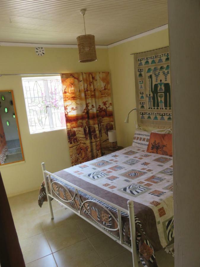 Aloepark Art Hotel Naivasha Extérieur photo